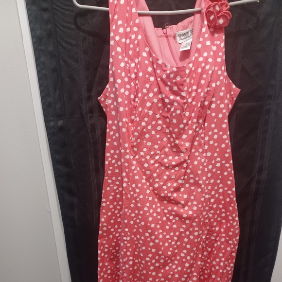 Womens Dress - Picture 3 of 3